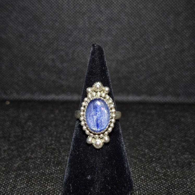 Kyanite Oval Ring