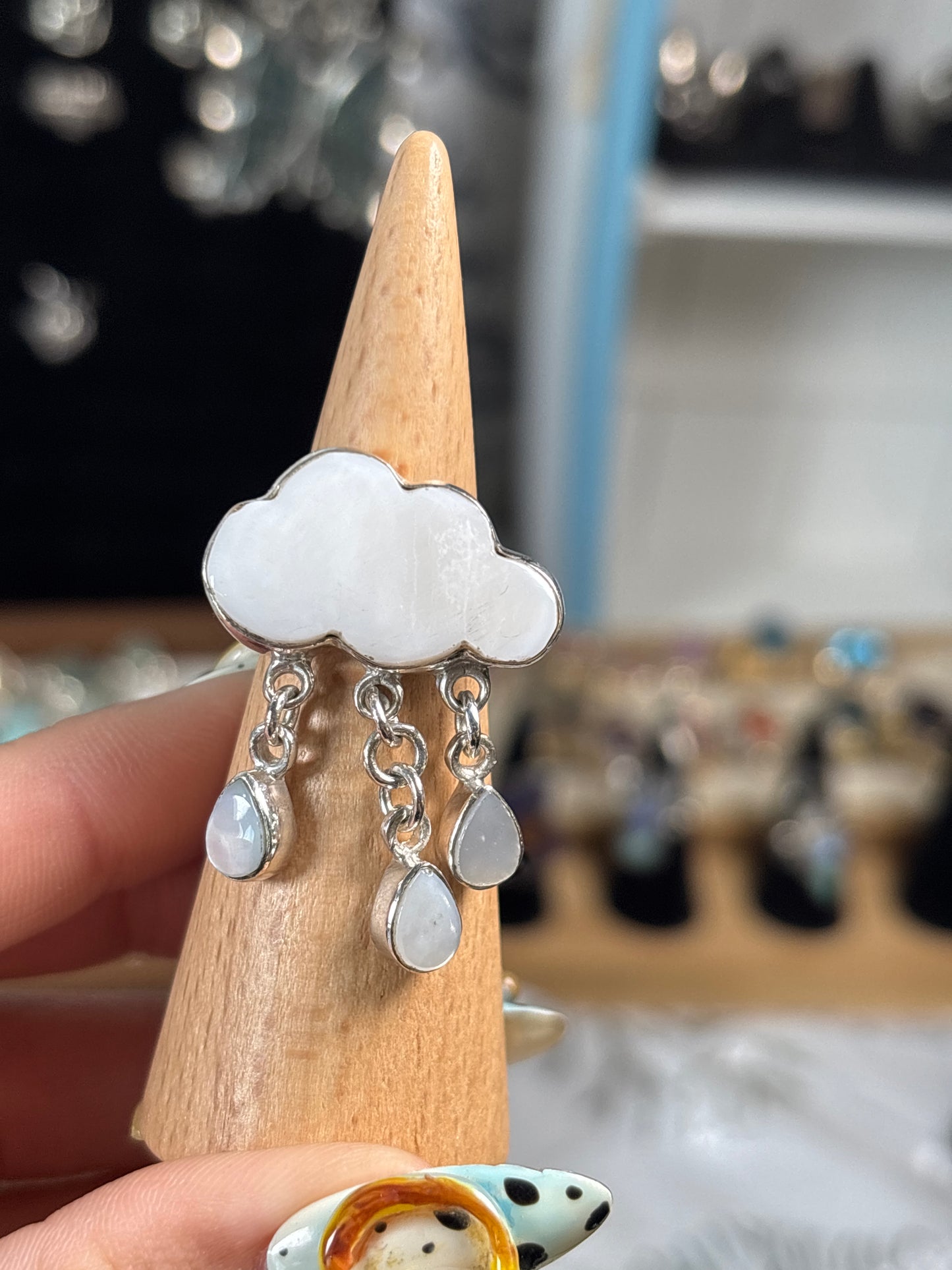Mother of Pearl Cloud Ring